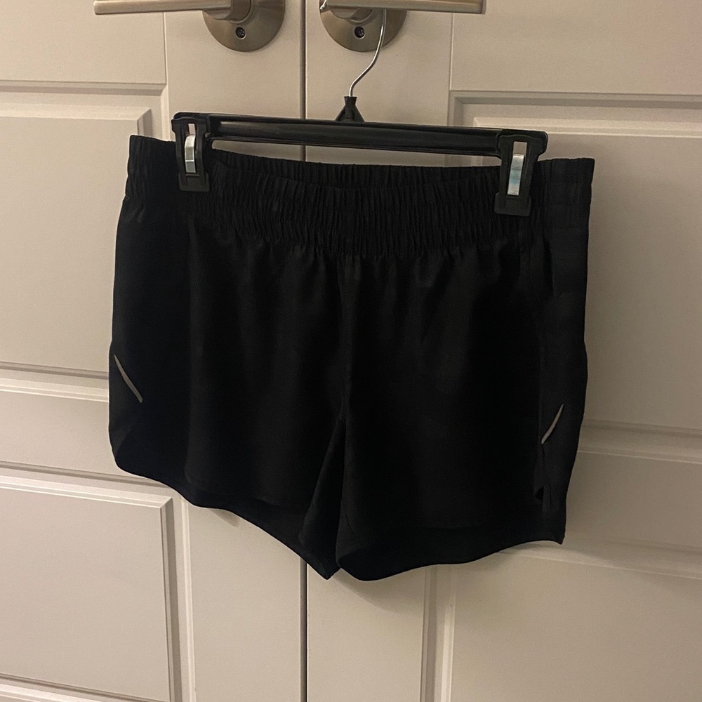 Black Women's Athletic Shorts - slight camouflage pattern